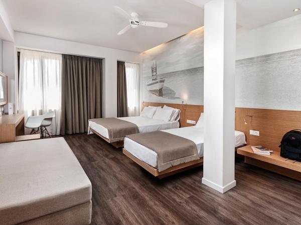 Kriti Hotel : photo 4 de la chambre chambre quadruple