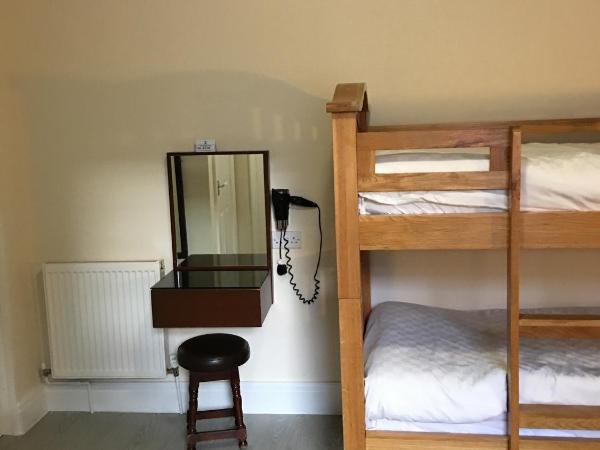 The Aspire : photo 6 de la chambre chambre familiale (2 adultes et 2 enfants)