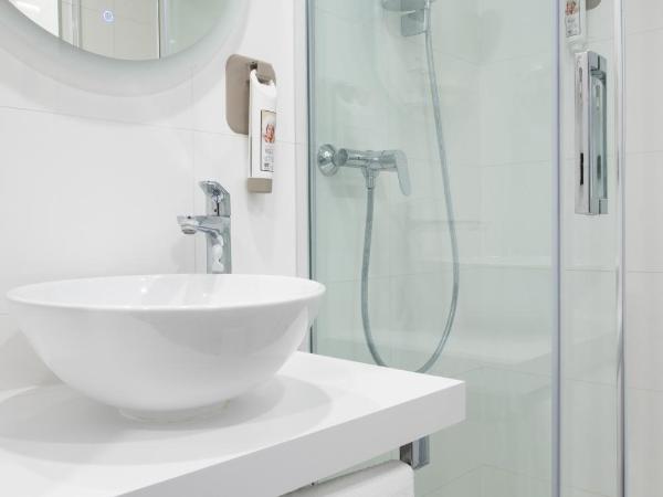 Ibis Praha Old Town : photo 5 de la chambre chambre double premium