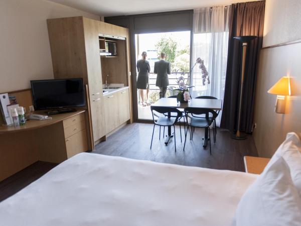 Thalazur Antibes - Résidence & Spa : photo 6 de la chambre studio (2 adultes)