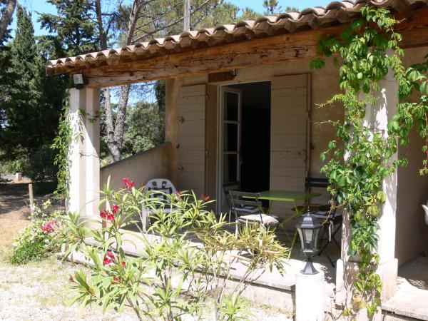 La Coudoulière : photo 8 de la chambre studio - vue sur piscine 