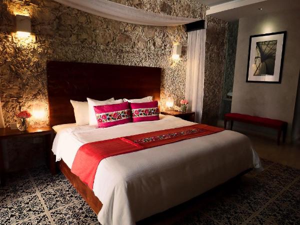 Casa de Las Palomas Boutique Hotel by Paloma's Hotels - Adults Only : photo 3 de la chambre chambre lit king-size - vue sur jardin