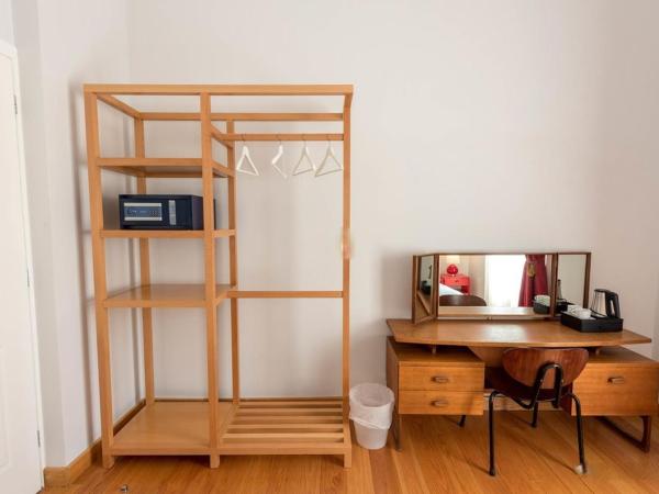 City Circus Athens : photo 6 de la chambre chambre deluxe double ou lits jumeaux