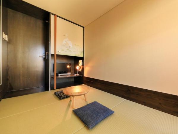 Andon Ryokan : photo 2 de la chambre chambre double de style japonais avec salle de bains commune