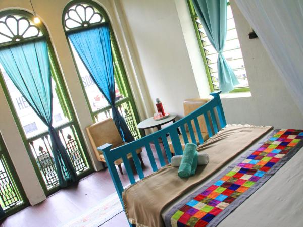 MoonTree47 : photo 1 de la chambre chambre double standard avec salle de bains commune