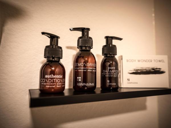 Boris & Barney : photo 5 de la chambre studio avec terrasse