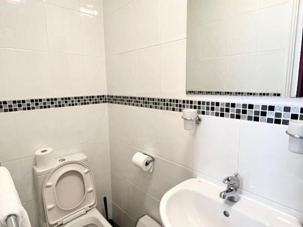 Melbourne House Hotel : photo 6 de la chambre chambre simple avec salle de bains privative
