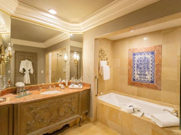 Quinta Real Monterrey : photo 4 de la chambre chambre lit king-size gran clase