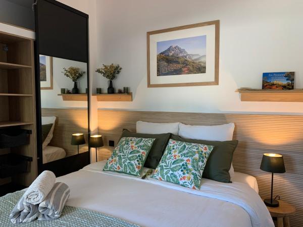 La Parenthese Saint Donat : photo 2 de la chambre studio avec terrasse