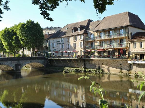 Best Western Le Pont d'Or : photo 6 de la chambre chambre familiale avec vue sur rivière
