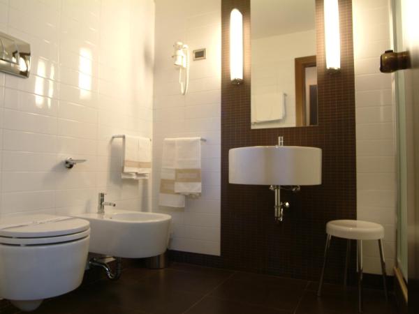 Hotel Ghironi : photo 4 de la chambre chambre double