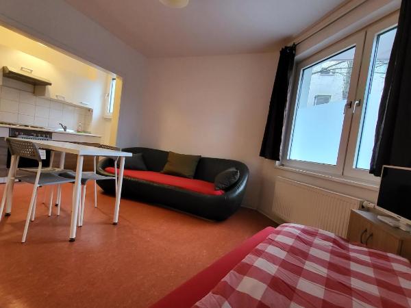 HOME at FRIENDS - City - Zu Hause bei Freunden : photo 2 de la chambre appartement 2 chambres