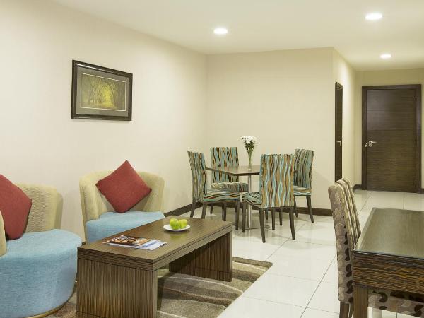 Gateway Hotel : photo 3 de la chambre chambre familiale premium