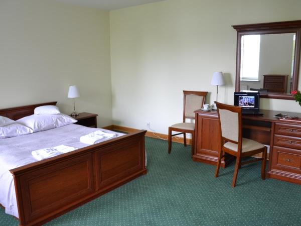 Hotel Łazienkowski : photo 10 de la chambre chambre lits jumeaux