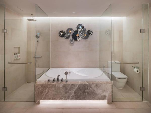 Avani Plus Khao Lak Resort : photo 7 de la chambre suite familiale 2 chambres