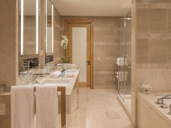 Four Seasons Hotel Tunis : photo 4 de la chambre chambre lit king-size premier