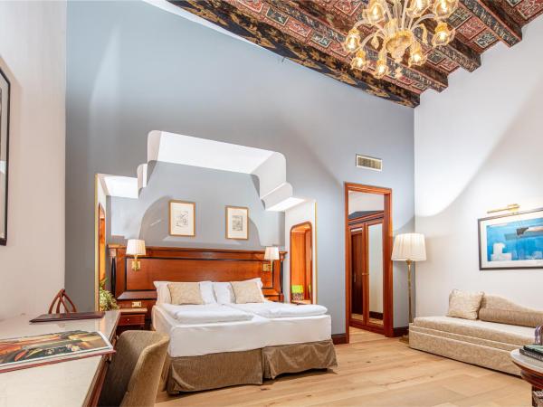 All'Angelo Art Hotel : photo 1 de la chambre suite junior santomaso