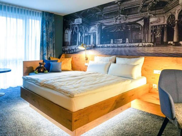 mightyTwice Hotel Dresden : photo 4 de la chambre chambre double lit queen-size - cosy