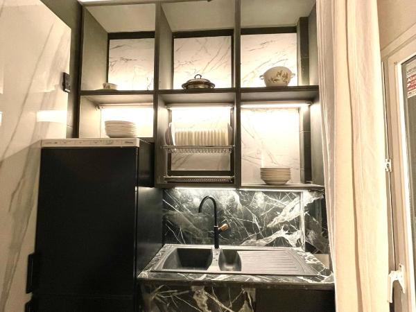 madrid central gran via Suites : photo 7 de la chambre studio (2 adultes)