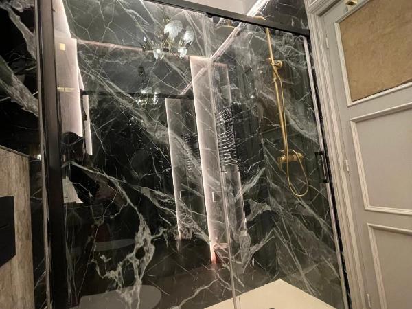 madrid central gran via Suites : photo 8 de la chambre studio (2 adultes)