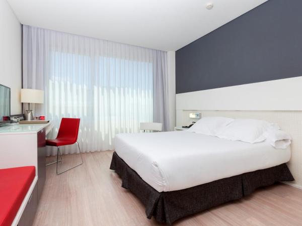 Axor Feria : photo 3 de la chambre chambre double avec navette aéroport gratuite