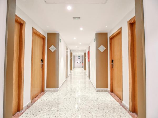 Hotel Gala Placidia 3'''sup : photo 5 de la chambre chambre lits jumeaux