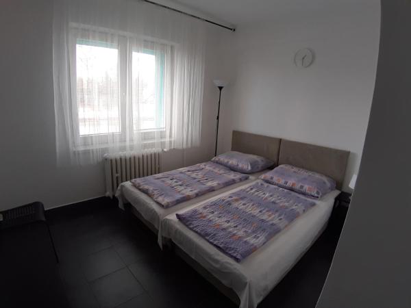 Hotelak Martinov : photo 4 de la chambre chambre double avec salle de bains privative