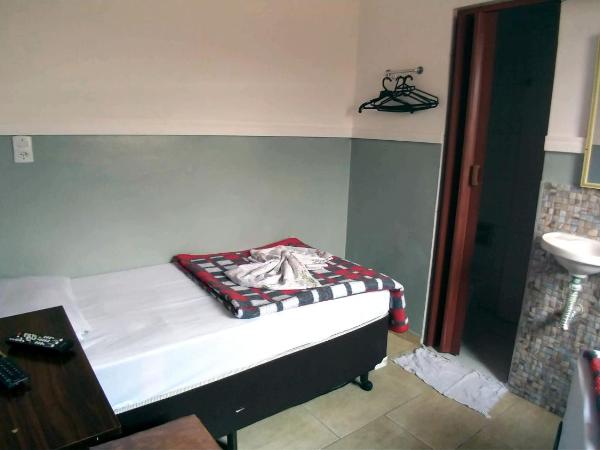 HOTEL PAULISTANO Terminal Tietê : photo 8 de la chambre chambre lits jumeaux Économique