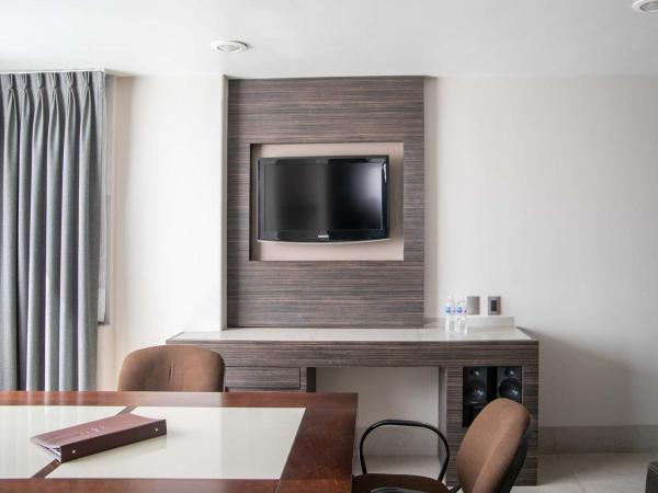 Hotel Brasilia : photo 8 de la chambre suite