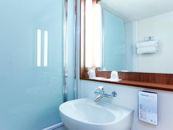 Campanile Metz Est Technopole - Restaurant : photo 3 de la chambre chambre double