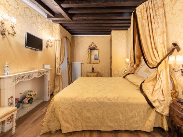 Residenza La Loggia : photo 5 de la chambre chambre double ou lits jumeaux supérieure