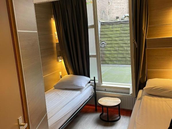 Hotel Jesse : photo 3 de la chambre chambre lits jumeaux avec salle de bains privative