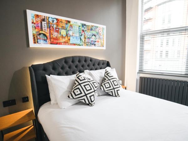 Black Lion Hotel : photo 4 de la chambre chambre lit king-size deluxe