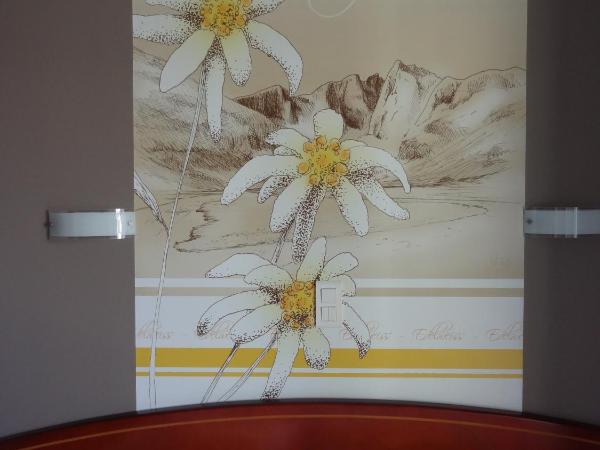 Cit'Hotel de la Marne : photo 3 de la chambre chambre double