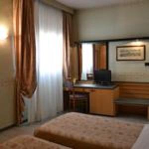 Hotel San Donato - Bologna centro : photo 3 de la chambre chambre lits jumeaux Économique