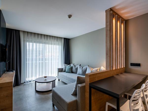 Green Garden Resort & Spa Hotel : photo 3 de la chambre suite junior - vue sur mer