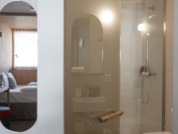 Carina - Design&Lifestyle hotel : photo 9 de la chambre chambre lit queen-size 