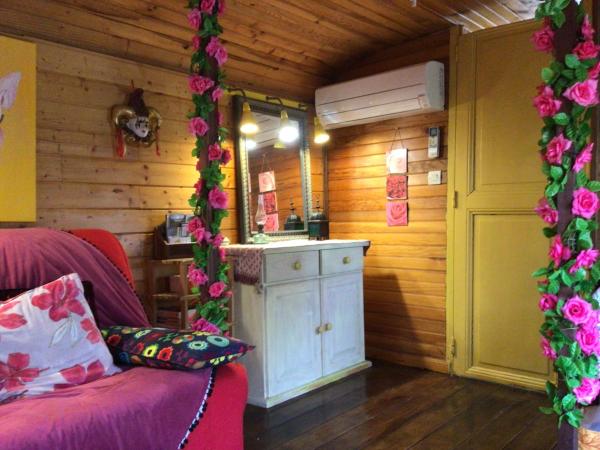 Roulotte Fenouillet : photo 3 de la chambre tente