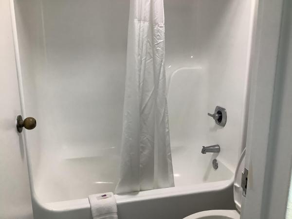 Motel 6-Memphis, TN - East : photo 6 de la chambre chambre double - fumeurs