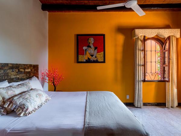 Suites La Hacienda : photo 1 de la chambre chambre standard avec ventilateur