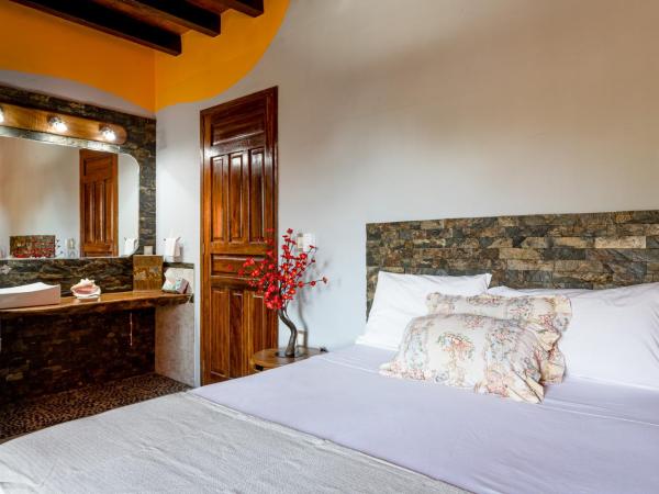 Suites La Hacienda : photo 4 de la chambre chambre standard avec ventilateur