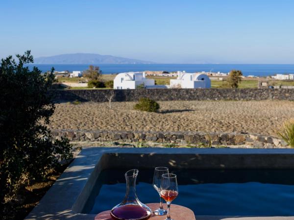 Santopaz Suites : photo 3 de la chambre suite opale avec petite piscine - vue sur mer