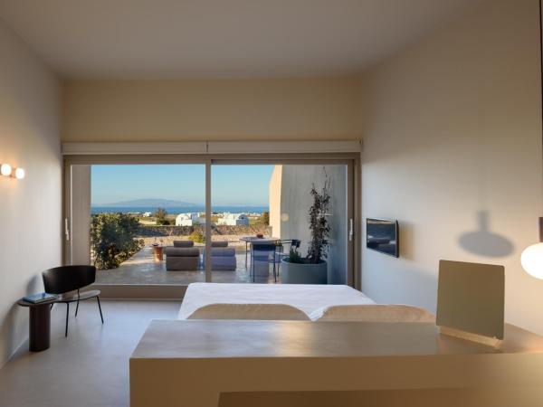 Santopaz Suites : photo 6 de la chambre suite opale avec petite piscine - vue sur mer