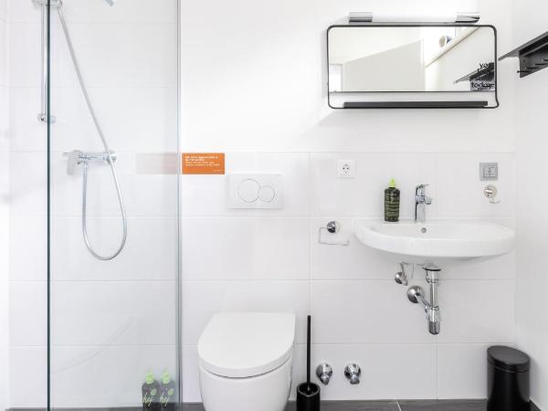 limehome Klagenfurt Karfreitstraße : photo 3 de la chambre suite simple