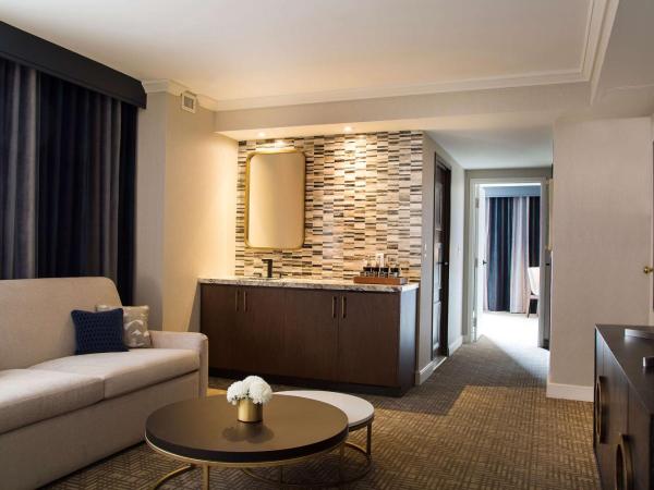 The Yorkville Royal Sonesta Hotel Toronto : photo 2 de la chambre suite lit king-size exécutive