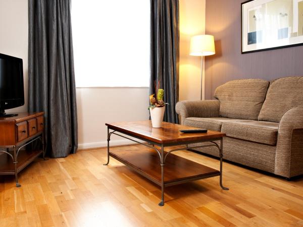 Holiday Inn Liverpool City Centre, an IHG Hotel : photo 4 de la chambre suite 1 chambre lit king-size – vue sur ville 