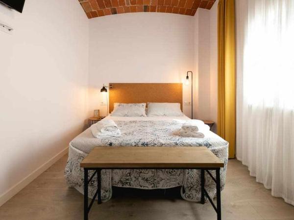 Newly renovated room w Pool y BikeParking : photo 5 de la chambre chambre double avec salle de bains privative