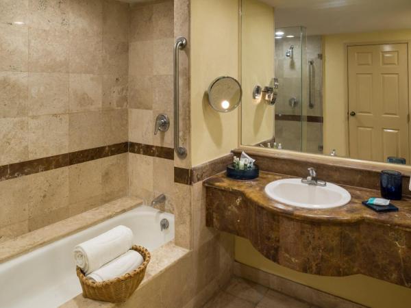 Camino Real Puebla Angelopolis : photo 3 de la chambre hébergement deluxe avec 2 lits nd