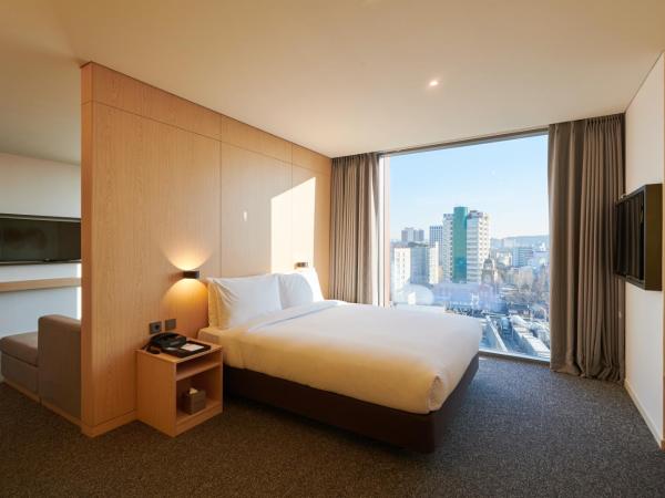 Nine Tree Premier Hotel Insadong Myeongdong : photo 2 de la chambre suite familiale enfants