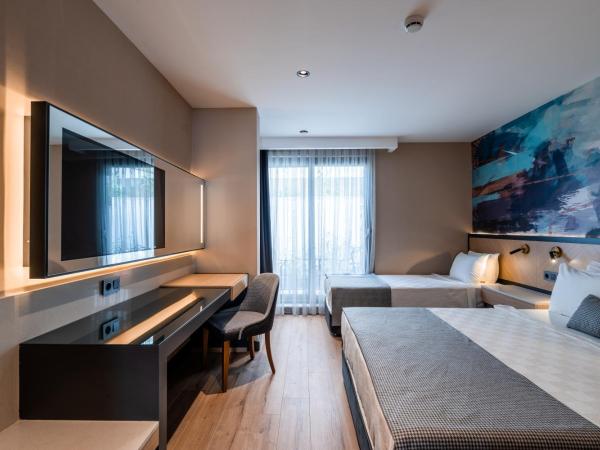 Ni Hotel Lara : photo 3 de la chambre chambre triple standard